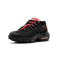 Осенние кроссовки Nike Air Max 95 «Black/Red»