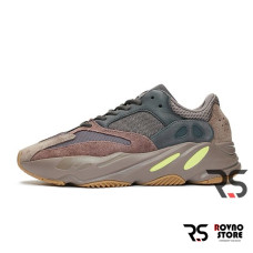 Осенние кроссовки Adidas Yeezy 700 «Mauve»