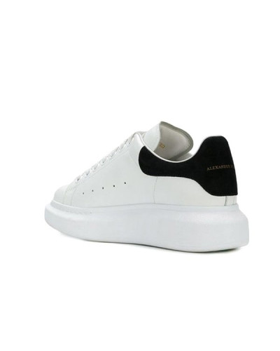 Женские кроссовки Alexander McQueen «White/Black»