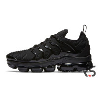 Беговые кроссовки Nike Air VaporMax Plus «Black»