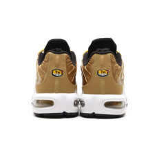 Мужские кроссовки Nike Air Max Tn Plus «Metallic Gold»