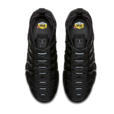 Беговые кроссовки Nike Air VaporMax Plus «Black»