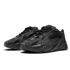 Кроссовки Adidas Yeezy Boost 700 V2 «Vanta»
