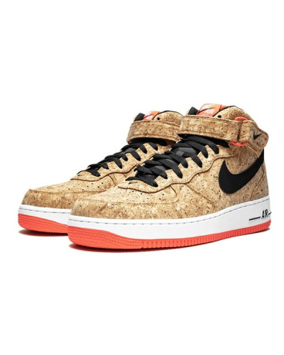 Осенние кроссовки Nike Air Force 1 Mid «Cork»