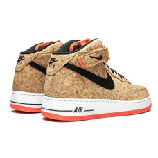 Осенние кроссовки Nike Air Force 1 Mid «Cork»