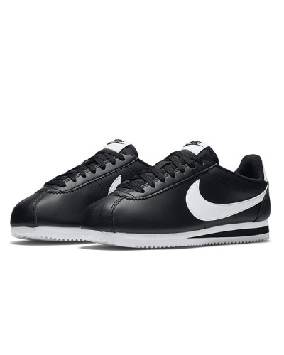 Женские кроссовки Nike Cortez Basic «Black/White»