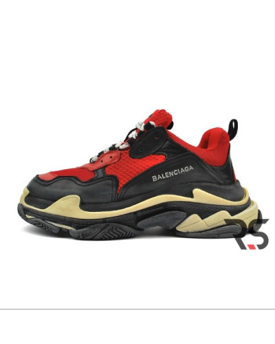 Кроссовки Balenciaga Triple S «Red/Black»