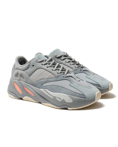 Осенние кроссовки Adidas Yeezy Boost 700 «Inertia»
