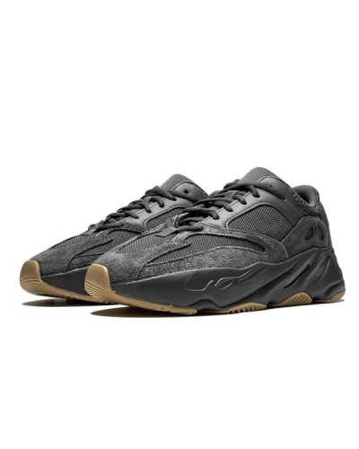 Кроссовки Adidas Yeezy Boost 700 «Utility Black»