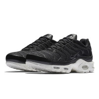 Кроссовки Nike Air Max Tn Plus «Black White»