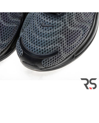 Кроссовки Nike Air Max 720 «Black Laser»