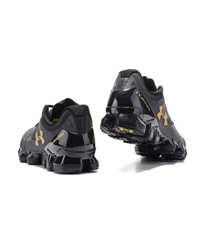 Мужские кроссовки Under Armour Scorpio «Black/Gold»