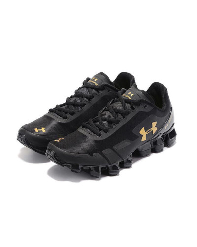 Мужские кроссовки Under Armour Scorpio «Black/Gold»